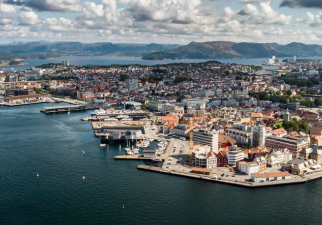 Flyfoto av Stavanger sentrum i Norge